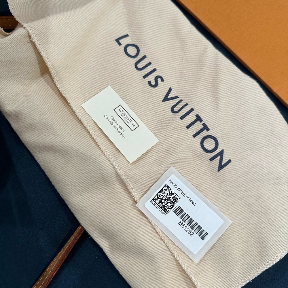 Louis Vuitton nano speedy (DISCONTINUED) - Picture 6 of 14